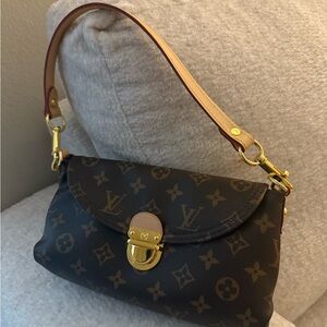 Louis Vuitton handbag